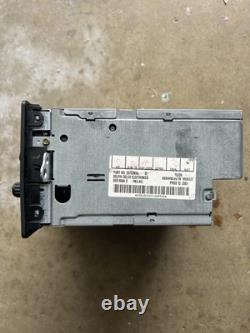 03 06 GMC Chevrolet OEM Factory RDS Stereo AM FM Radio 6 Disc Changer CD Player
