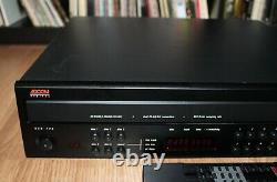 ADCOM GCD-700 5-DISC CHANGER CD PLAYER With Remote Beautiful Condition