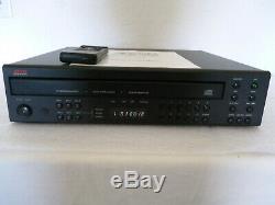 ADCOM GCD-700 5 Disc CD Player/Changer with Original Remote and Original manual