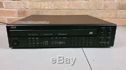 ADCOM GCD-700 Audiophile 5 Disc CD Changer Player