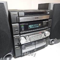 AIWA Z-VR55 Audio System Radio 5 Disc Changer Tape Player with remote. Tested