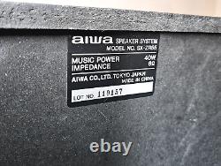 AIWA Z-VR55 Audio System Radio 5 Disc Changer Tape Player with remote. Tested