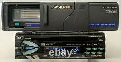 ALPINE CDM-7857 CD Player With Alpine CHM-S601 6-CD Disc Changer Tested Fully