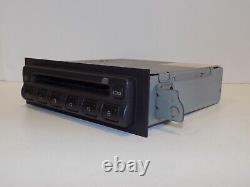 Center Console Dash 6 Disc CD Changer Player OEM 2004 Yukon Tahoe Escalade 03-06