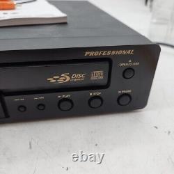 Marantz Model PMD970 DVD/CD Player With 5 Disc Changer