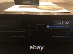 Mint Luxman DC-113 Disc Changer Digital Output 6 Disc Player with Owner's Manual