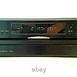 Nice Onkyo DX-C390 6-disc carousel CD Changer / Player Analog & Digital Output