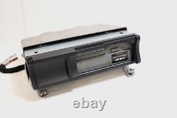 OEM 2006-2012 Land Rover Range Rover CD Changer 6 Disc Player 3H42-18C830-AA