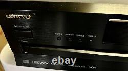 Onkyo 6 Disc CD Changer Player DX-C390 Black With Optical out No Remote Tested