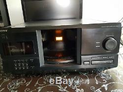 SONY CDP-CX220 200 Disc Changer Compact Disc CD Player