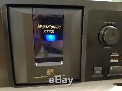 Sony CD player changer CDP-CX355 300-Disc MegaStorage CD Changer