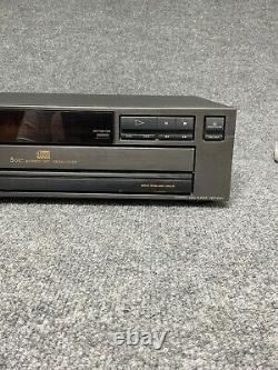 Sony CDP-C221 5 CD Changer Compact Disc Player Linear Converter WithO Control Wire