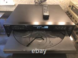 Sony CDP-C335 Japan 1993 Digital Servo 5-Disc CD Changer Player & Sony Remote