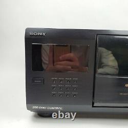Sony CDP-CX200 200 Disc Mega Storage CD Carousel Player Changer with Manual GREAT