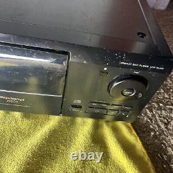 Sony CDP-CX200 CD Player with Working Remote Sony MegaStorage 200 CD Disc Changer