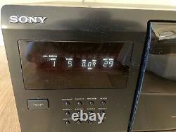 Sony CDP-CX200 MegaStorage 200 Multi Disc CD Changer Player Works Great
