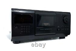 Sony CDP-CX205 200 CD Disc Changer Player