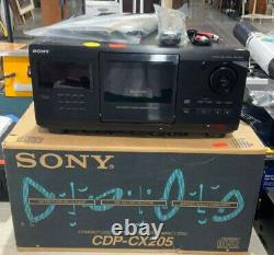 Sony CDP-CX205 200 Disc Mega Storage CD Player Disc Changer With Remote