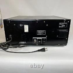 Sony CDP-CX205 200 Disk Mega Storage CD Player Changer No Remote TESTED