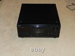 Sony CDP-CX205 Mega Storage 200-Disc CD Changer CD Player Carousel TESTED WORKS