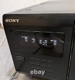 Sony CDP-CX225 Mega Storage 200-Disc CD Player Changer Works well