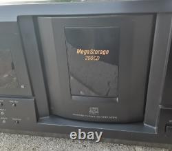 Sony CDP-CX235 CD Changer 200 Compact Disc Player Mega Storage No Remote TESTED