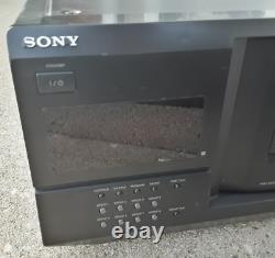 Sony CDP-CX235 CD Changer 200 Compact Disc Player Mega Storage No Remote TESTED