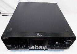 Sony CDP-CX335 Compact Disc Player Changer Holds 300 CDs WORKS