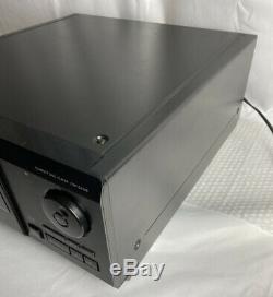 Sony Cdp-cx205 200 Disc CD Changer Player Mega Storage Works Great! No Remote