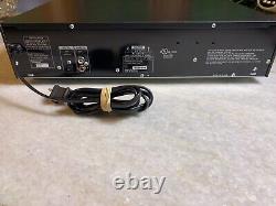 Sony Compact Disc Player CD Changer USB Port & Digital TosLink Optical Output