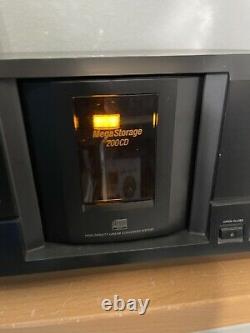 Sony Compact Disc Player CDP-CX235 Mega Storage 200 CD Changer No Remote Tested