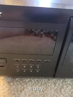 Sony Compact Disc Player CDP-CX255. 200 CD Changer. Works
