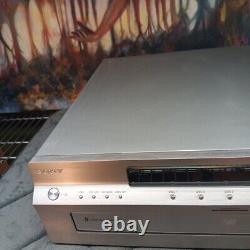 Sony DVP-NC555ES DVD/CD/SACD 5-Disc Changer Player ES Audiophile With Remote