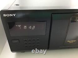 Sony Mega CDP-CX225 Storage 200 Disc CD Player Changer Carousel No Remote CLEAN