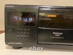 Sony Mega Storage 200 Disc CD Player Changer CDP-CX200 With REMOTE