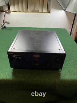 Sony Model CDP-CX240 Mega Storage 200 Disc CD Compact Disc Player / Changer