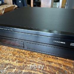 YAMAHA CDC-845 Natural Sound 5 Disc CD Changer Player with Remote CLEAN