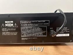 Yamaha CD-C600 5 Disk CD Changer Player With Remote. Great Condition