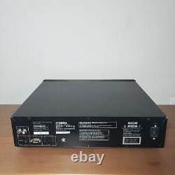 Yamaha CDC-697 5-Disc Carousel CD DISC Changer Player With Remote & Cords